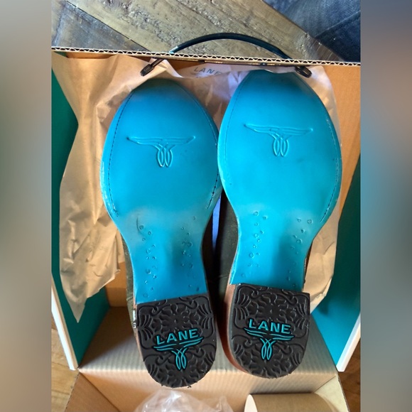 Lane Women’s Emma Jane Suede Western Booties Snip Toe 🫒 Olive Suede SZ8.5 New - Picture 6 of 7